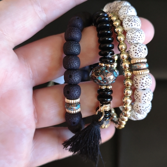 NWT Bracelet Lot of 3 - Picture 7 of 13